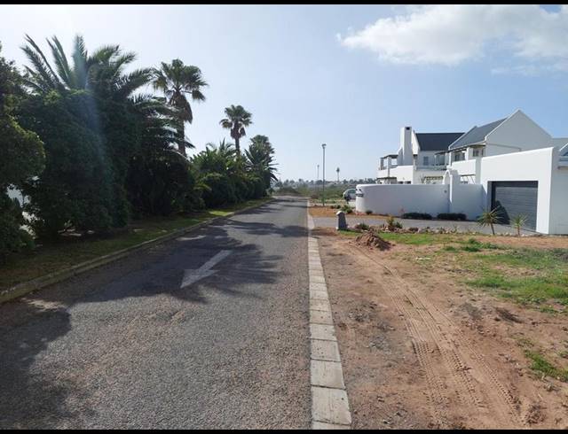 LAND FOR SALE IN LAMPIESBAAI